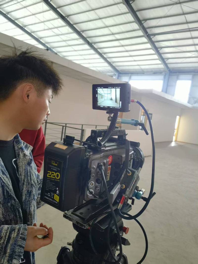 创新驱动，智领未来——洞口县TVC与广告片拍摄制作的创新实践